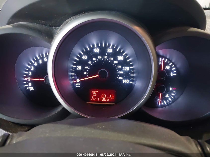 2013 Kia Soul + VIN: KNDJT2A62D7521468 Lot: 40166911