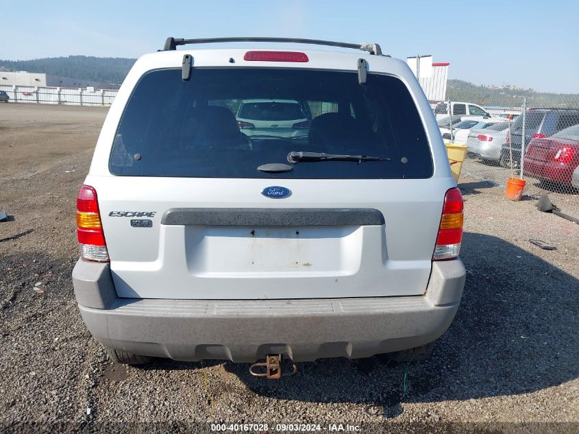 2002 Ford Escape Xls VIN: 1FMYU02B52KA38722 Lot: 40167028