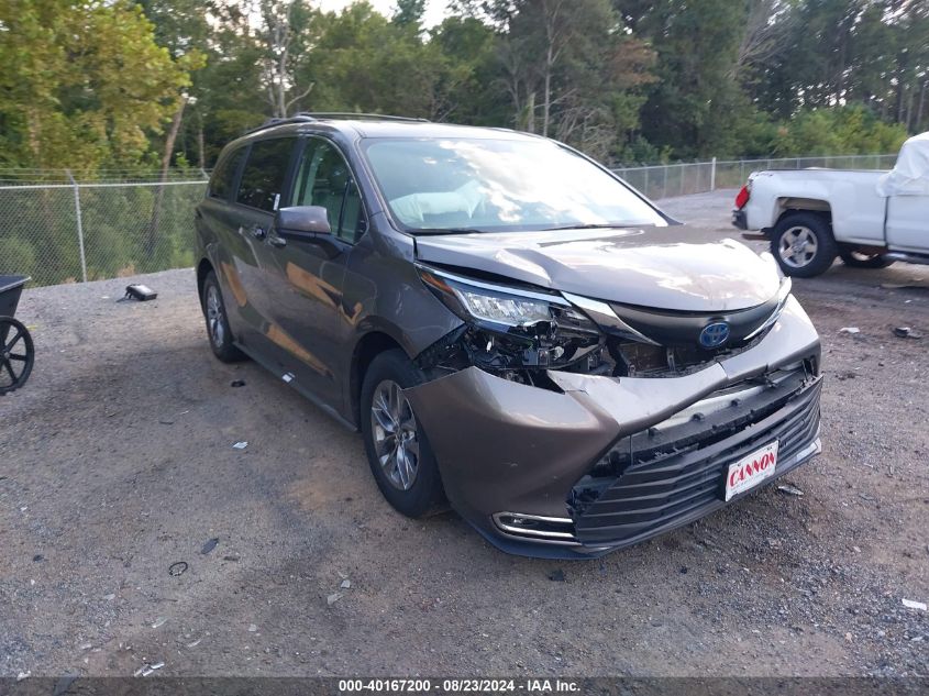 5TDYRKEC9PS156813 2023 TOYOTA SIENNA - Image 1