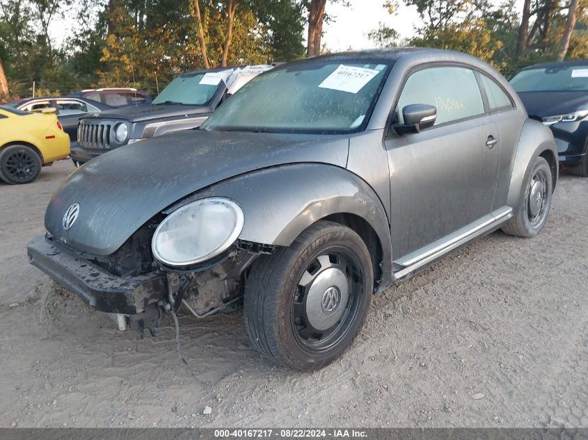 2013 Volkswagen Beetle 2.5L VIN: 3VWJX7AT4DM663752 Lot: 40167217