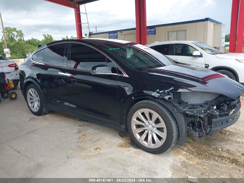 2017 Tesla Model X 100D/75D/90D VIN: 5YJXCAE26HF072825 Lot: 40167461