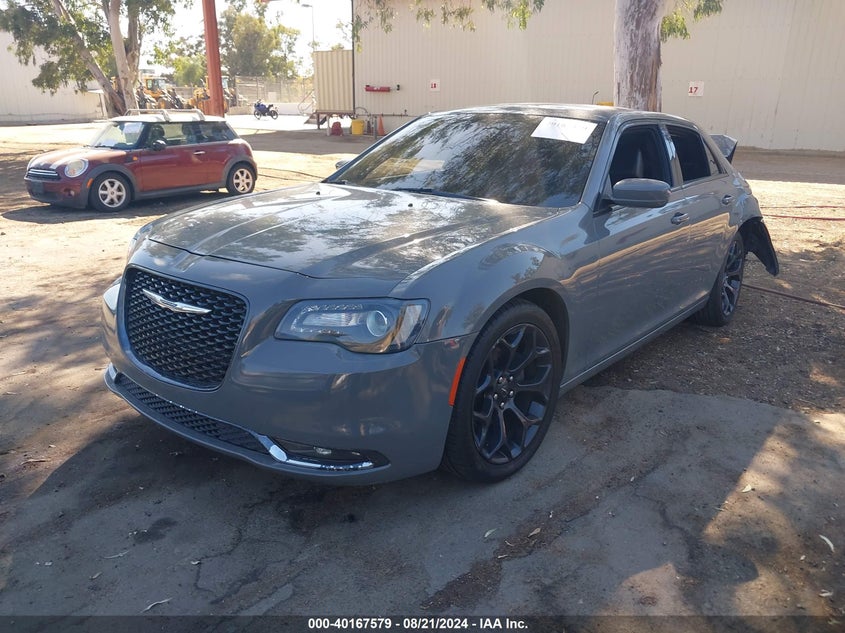 VIN 2C3CCABG2KH562800 2019 CHRYSLER 300 300S