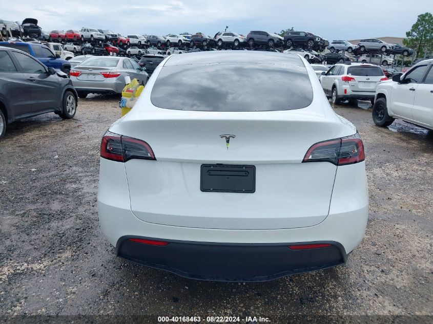 2024 Tesla Model Y Long Range Dual Motor All-Wheel Drive/Rwd VIN: 7SAYGDED0RF131190 Lot: 40168463