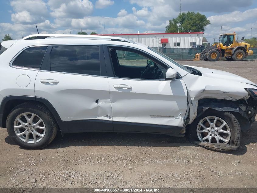 2017 Jeep Cherokee Latitude 4X4 VIN: 1C4PJMCS0HD225877 Lot: 40168557