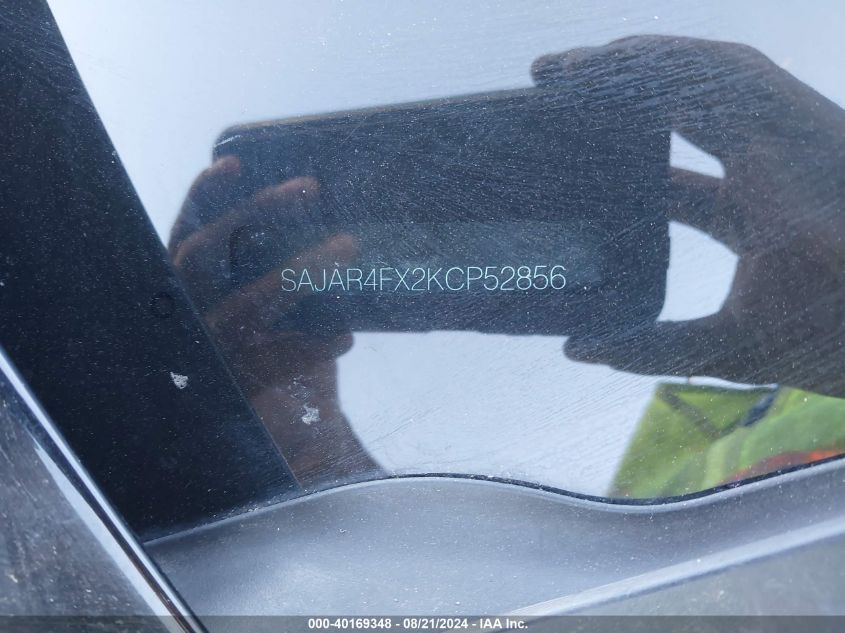 2019 JAGUAR XE VIN: SAJAR4FX2KCP52856