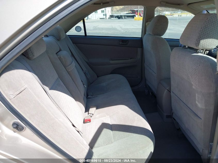 2003 Toyota Camry Le VIN: 4T1BE32K43U725412 Lot: 40169615