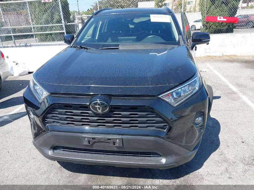 2019 Toyota Rav4 Xle/Xle Premium VIN: JTMW1RFV4KD036834 Lot: 40169621