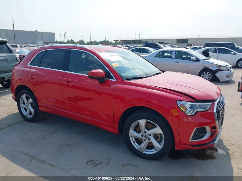 2020 Audi Q3 Premium Plus 45 Tfsi Quattro Tiptronic VIN: WA1BECF37L1018453 Lot: 40169625