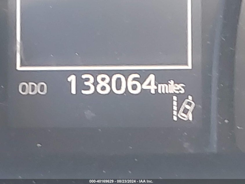 2018 TOYOTA CAMRY LE - 4T1B11HK4JU588704