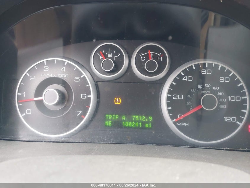 2008 FORD FUSION VIN: 3FAHP021X8R158870