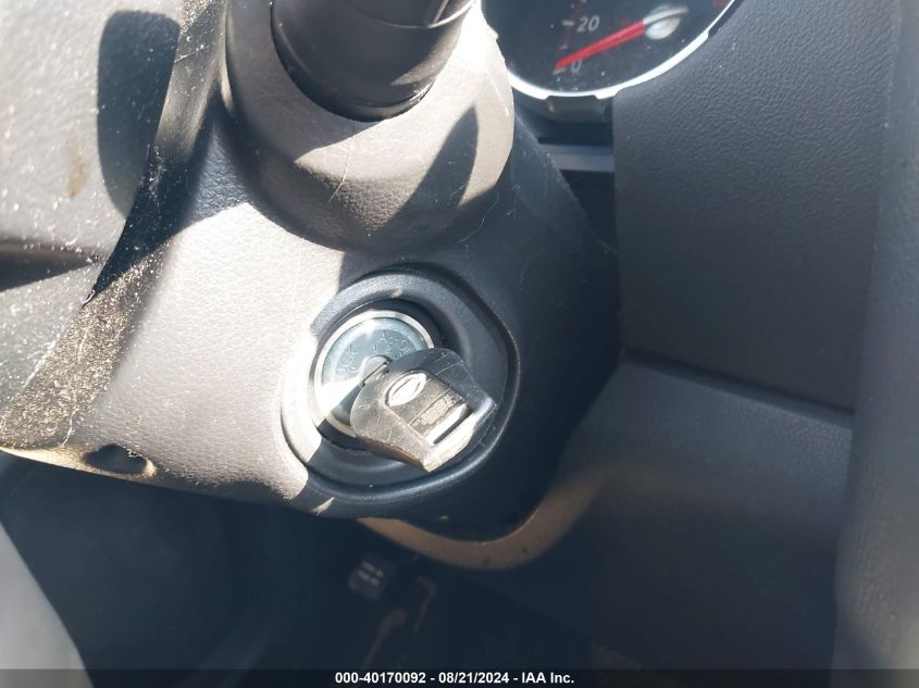 2010 Nissan Rogue S VIN: JN8AS5MT5AW008601 Lot: 40170092