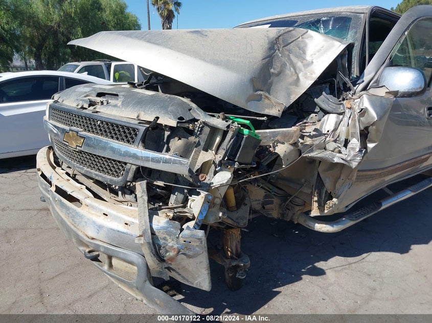 2001 Chevrolet Silverado 2500Hd Ls VIN: 1GCHK23U41F127114 Lot: 40170122