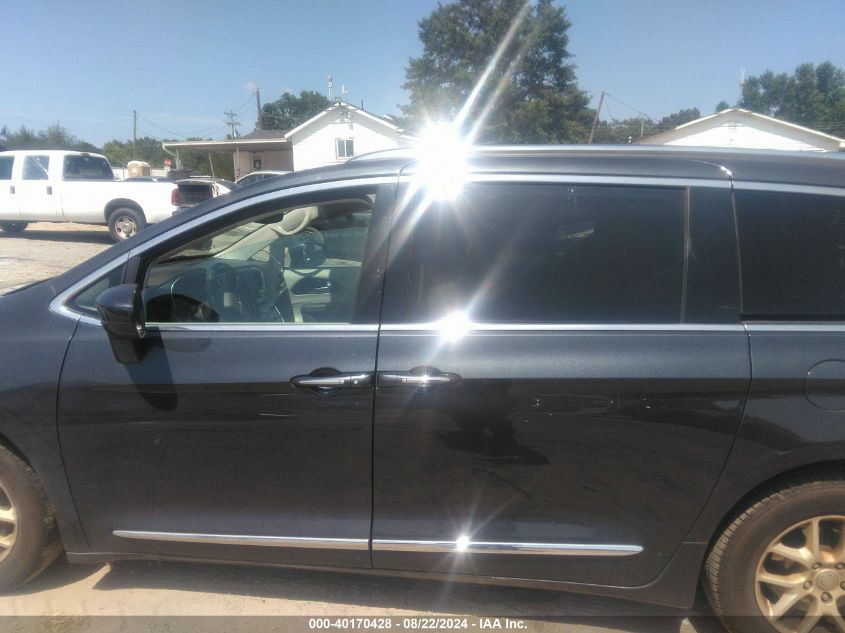 2020 CHRYSLER PACIFICA TOURING L - 2C4RC1BG9LR121232