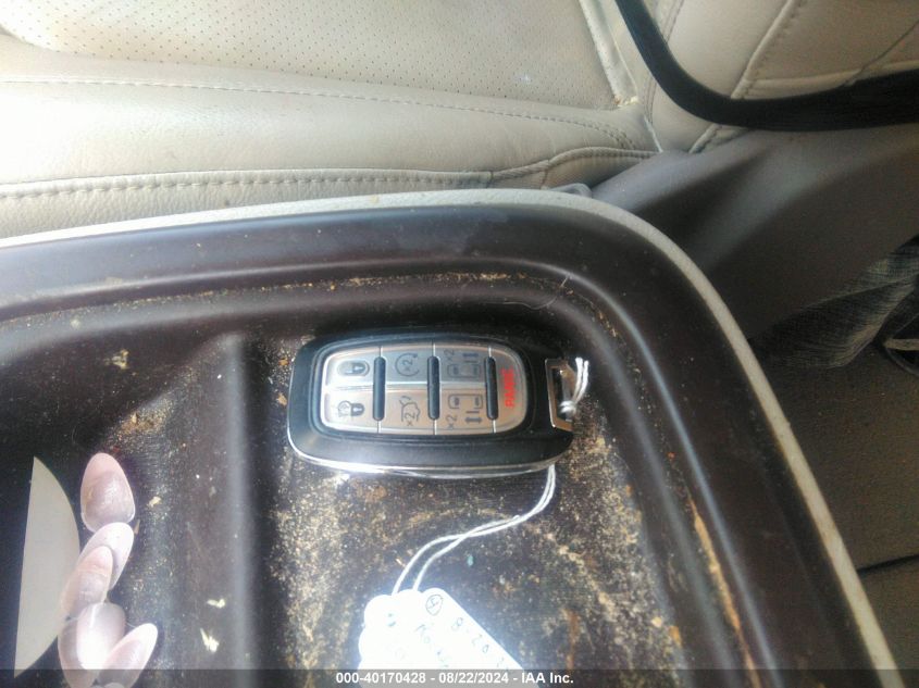 2020 CHRYSLER PACIFICA TOURING L - 2C4RC1BG9LR121232