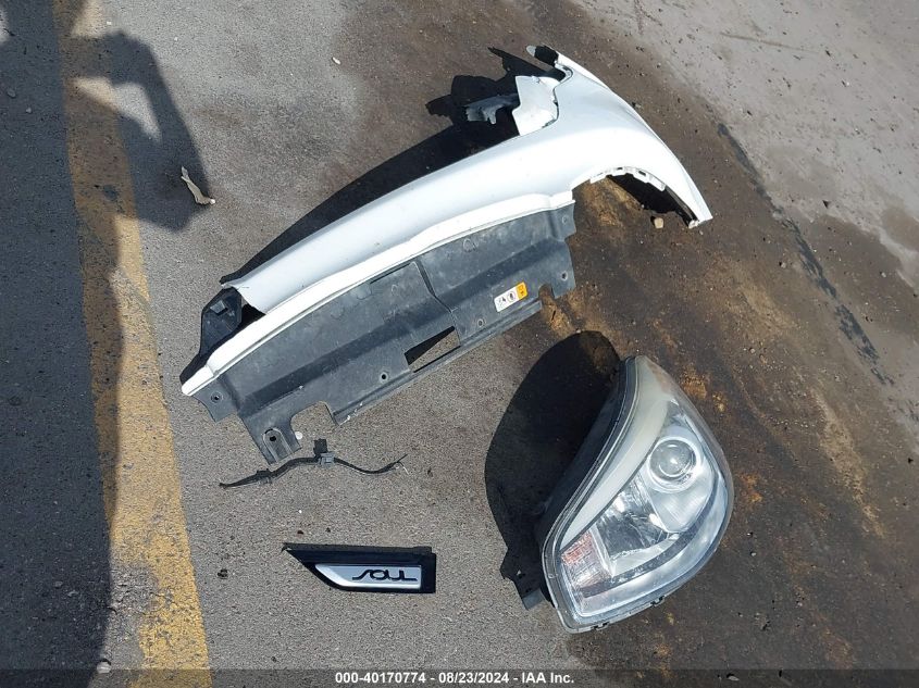 2014 KIA SOUL + - KNDJP3A55E7025826