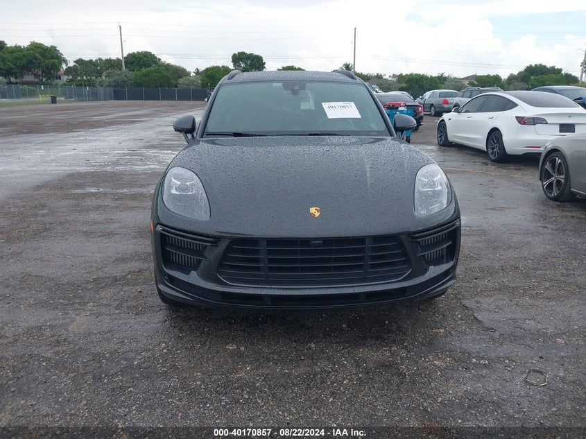 VIN WP1AF2A55MLB60080 2021 PORSCHE MACAN TURBO