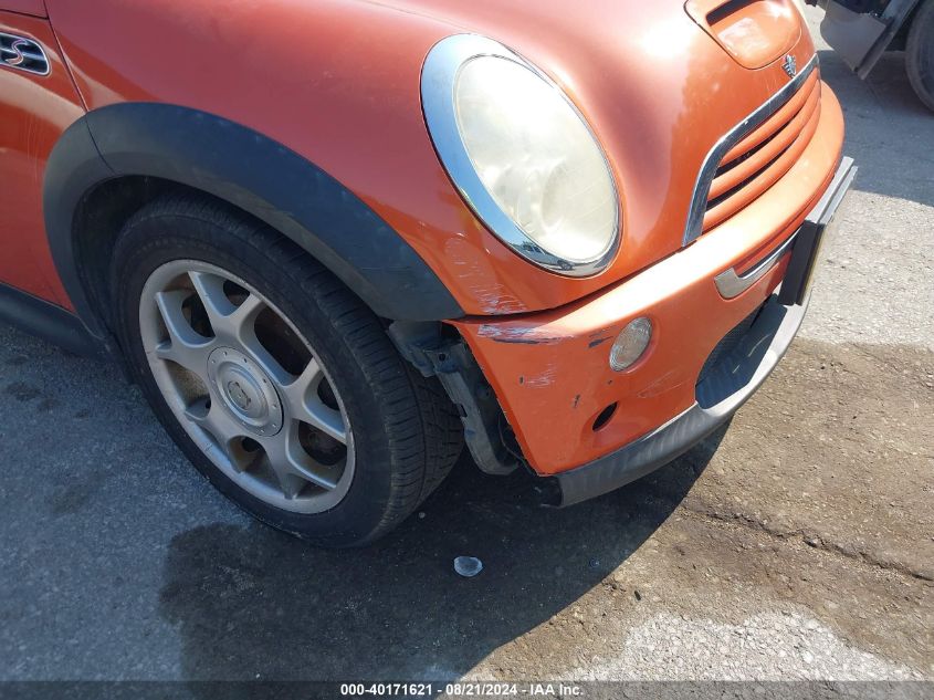 2005 Mini Cooper S VIN: WMWRH33425TF83077 Lot: 40171621