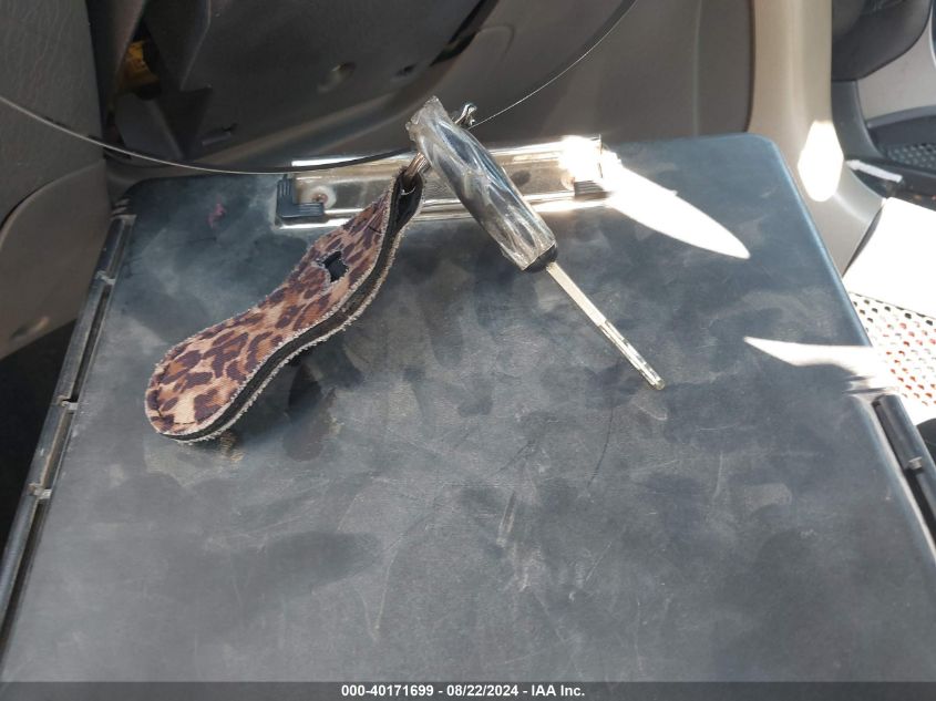 2007 Honda Pilot Lx VIN: 5FNYF28137B020877 Lot: 40171699