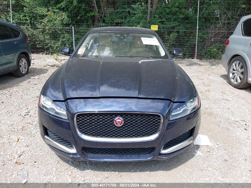 2018 Jaguar Xf 35T Prestige VIN: SAJBE4EV5JCY56577 Lot: 40171750