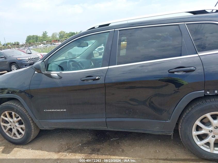 2018 JEEP CHEROKEE LATITUDE 4X4 - 1C4PJMCX6JD615027