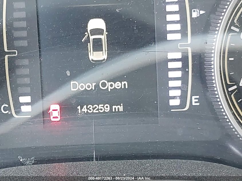 2018 JEEP CHEROKEE LATITUDE 4X4 - 1C4PJMCX6JD615027