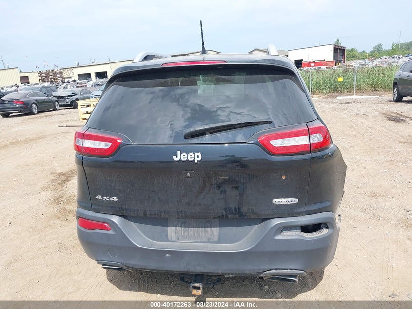 2018 JEEP CHEROKEE LATITUDE 4X4 - 1C4PJMCX6JD615027