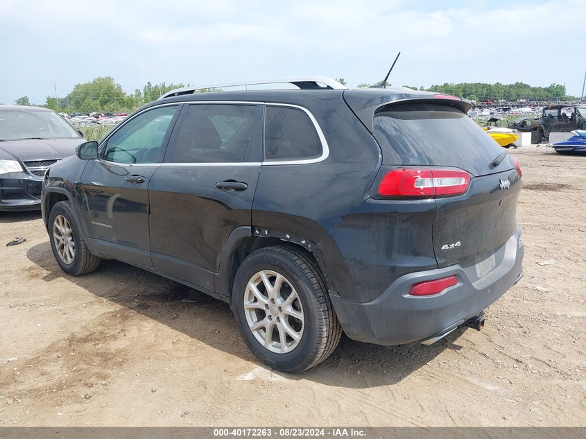 2018 JEEP CHEROKEE LATITUDE 4X4 - 1C4PJMCX6JD615027