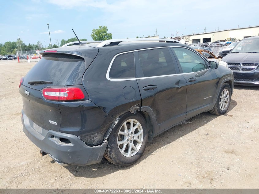 2018 JEEP CHEROKEE LATITUDE 4X4 - 1C4PJMCX6JD615027