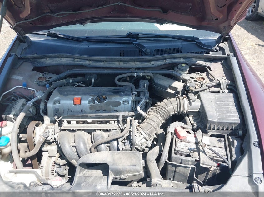 2011 Honda Accord 2.4 Ex-L VIN: 1HGCP2F83BA057020 Lot: 40172275