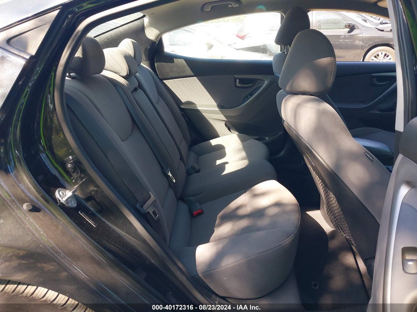 5NPDH4AEXEH469277 2014 Hyundai Elantra Se
