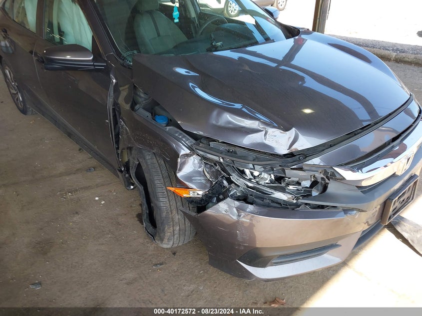VIN 2HGFC2F70JH559242 2018 HONDA CIVIC EX