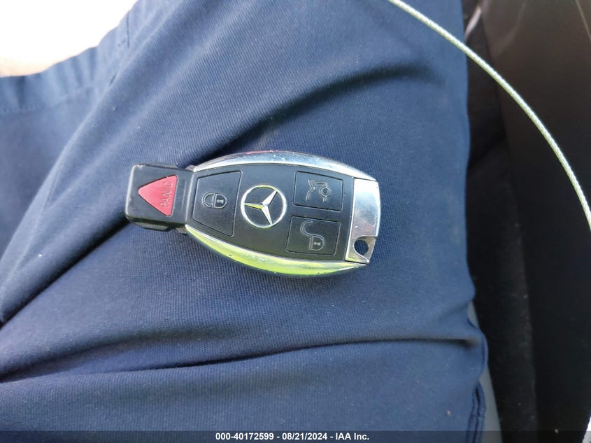 2008 Mercedes-Benz C 350 Sport VIN: WDDGF56X18F049821 Lot: 40172599