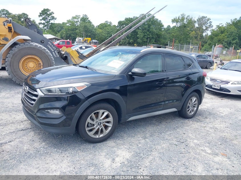 2017 HYUNDAI TUCSON SE - KM8J3CA42HU575683