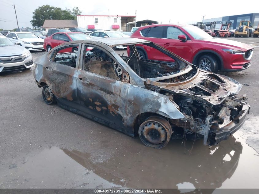 KMHCT4AE5HU376781 2017 HYUNDAI ACCENT - Image 1