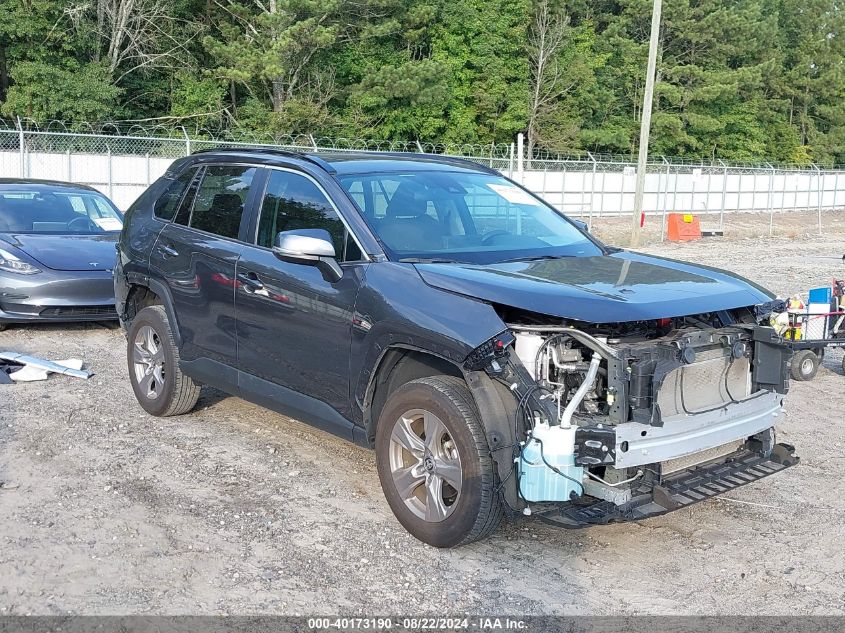 2T3W1RFVXPC214063 2023 TOYOTA RAV 4 - Image 1