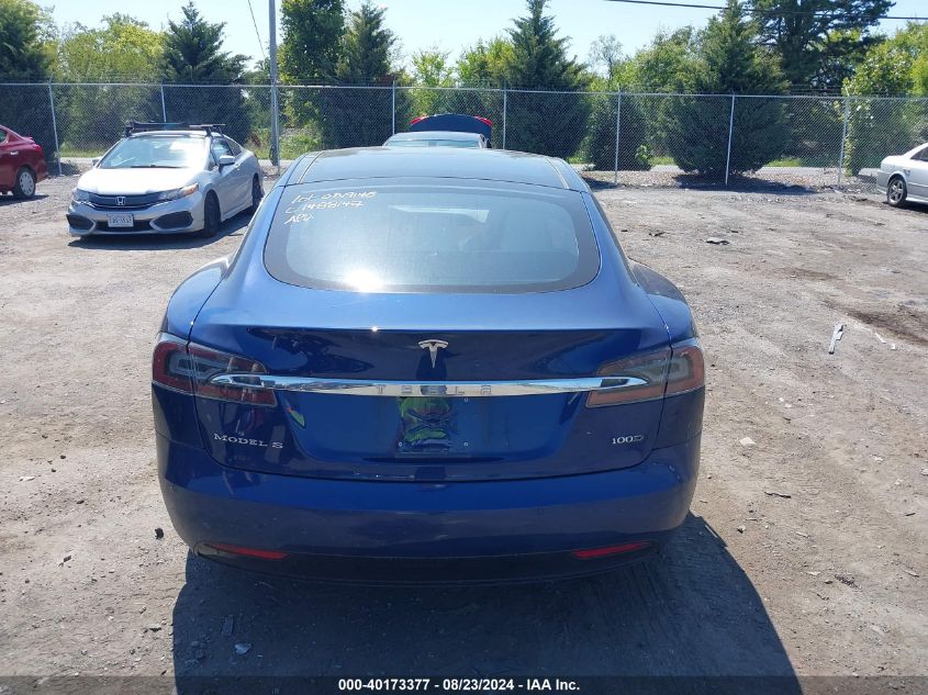 2018 Tesla Model S 100D/75D/P100D VIN: 5YJSA1E27JF283957 Lot: 40173377