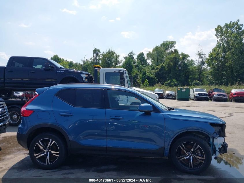 2023 Volvo Xc40 B5 Core VIN: YV4L12UK9P2945770 Lot: 40173661