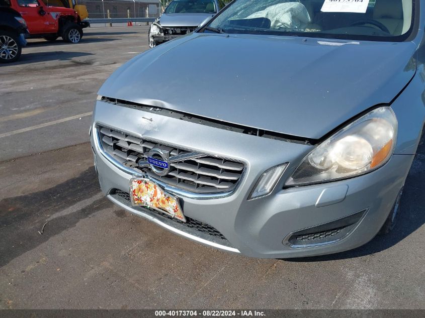 2013 Volvo S60 T5 VIN: YV1612FS8D2197502 Lot: 40173704