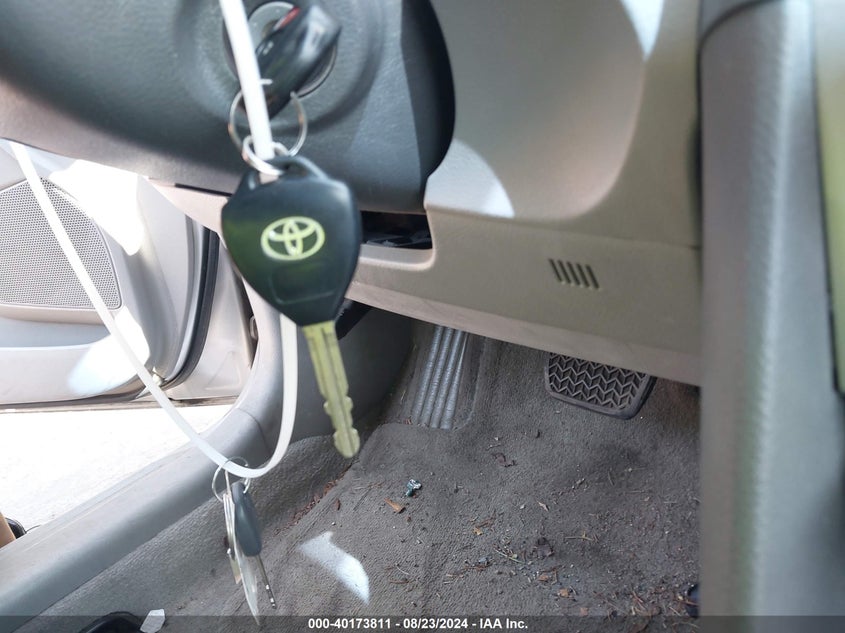 2008 Toyota Camry Le VIN: 4T1BE46K08U238909 Lot: 40173811