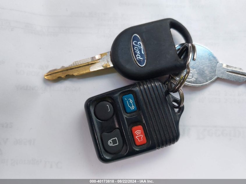 2004 Ford Expedition Nbx/Xlt VIN: 1FMPU16L24LA62204 Lot: 40173818