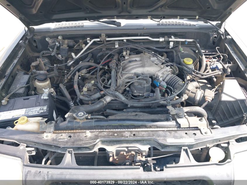 2001 Nissan Xterra Xe-V6 VIN: 5N1ED28T11C530333 Lot: 40173929