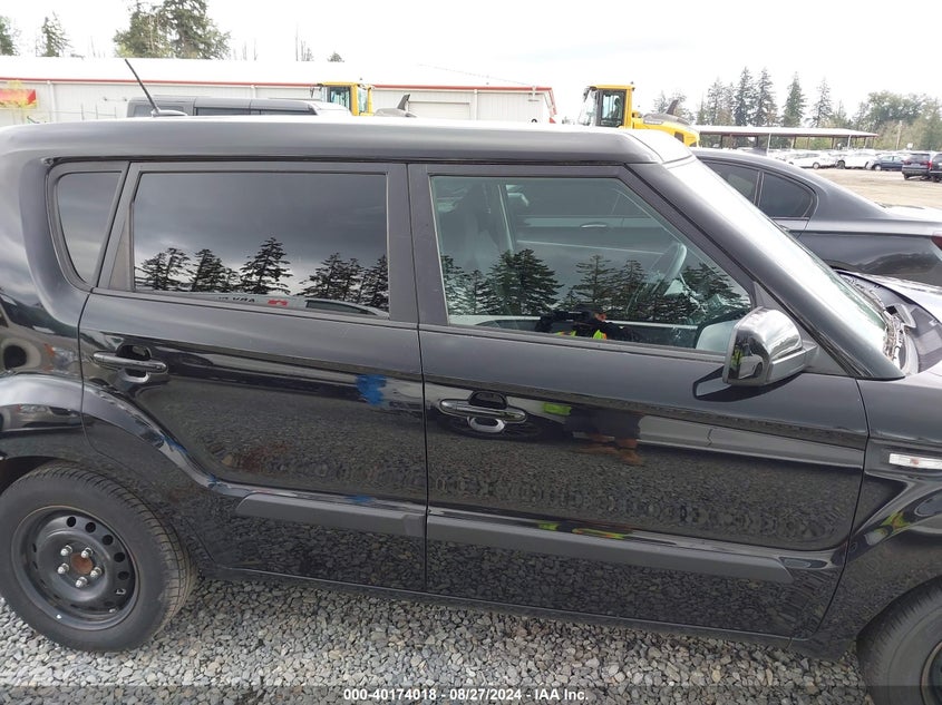 2012 Kia Soul Automatic VIN: KNDJT2A51C7745904 Lot: 40174018