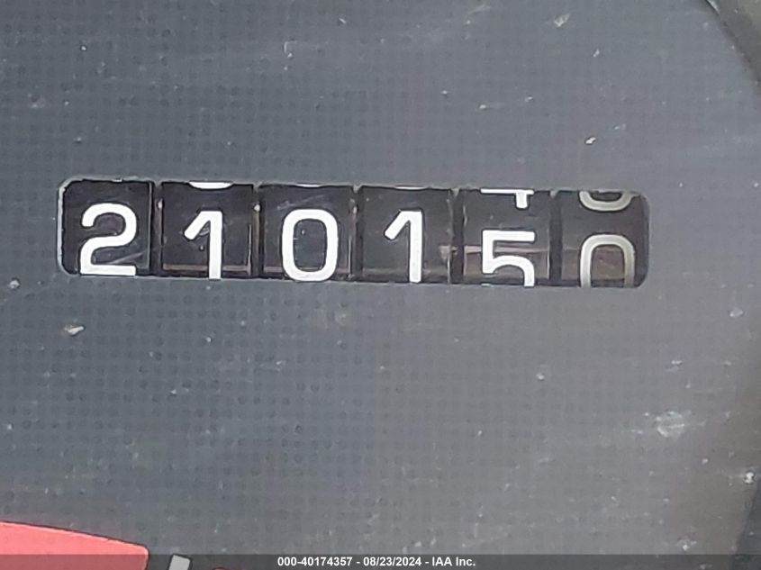 1998 Pontiac Trans Sport VIN: 1GMDU03E8WD210839 Lot: 40174357