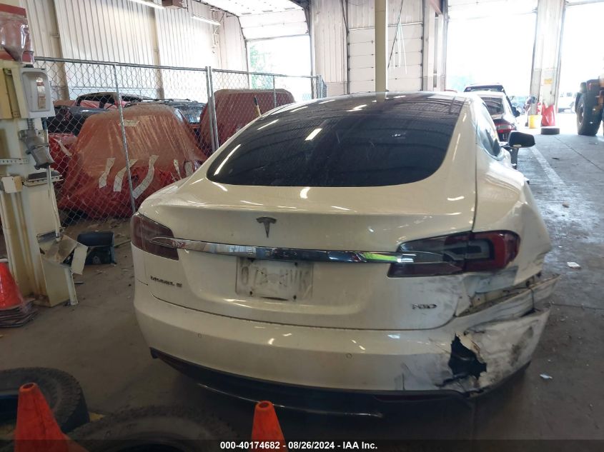 2015 Tesla Model S 70D/85D/P85D VIN: 5YJSA1S23FF095335 Lot: 40174682