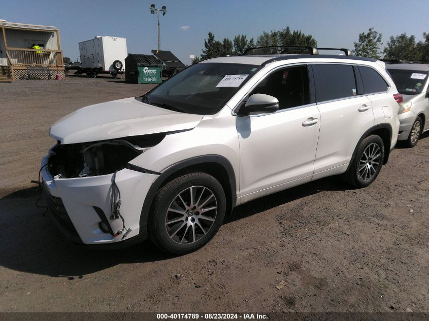 VIN 5TDJZRFH1HS521233 2017 TOYOTA HIGHLANDER no.2