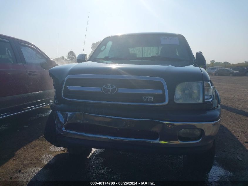 2000 Toyota Tundra Sr5 V8 VIN: 5TBBT4418YS070812 Lot: 40174799