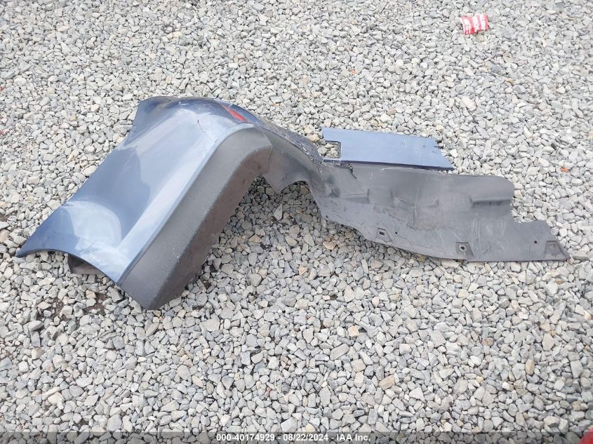 2013 Subaru Outback 2.5I Limited VIN: 4S4BRBKC1D3313639 Lot: 40174929