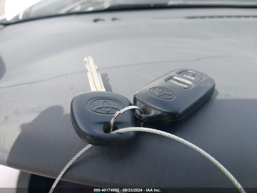 2005 Toyota Highlander V6 VIN: JTEEP21A650102099 Lot: 40174952