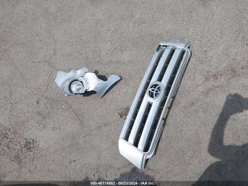 2005 Toyota Highlander V6 VIN: JTEEP21A650102099 Lot: 40174952