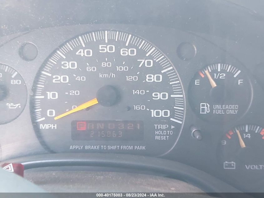 2000 Chevrolet Express VIN: 1GCEG15W3Y1242565 Lot: 40175003